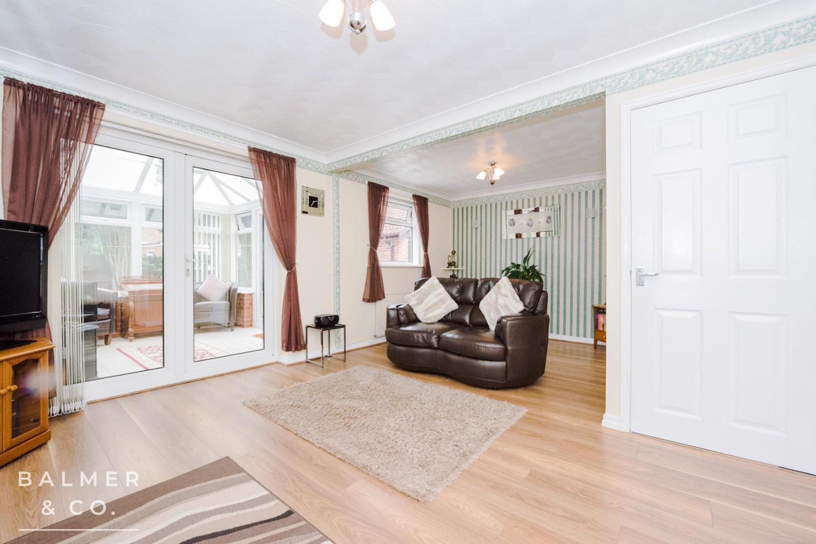 St. Georges Avenue, Westhoughton, Bolton, BL5 Balmer & Co